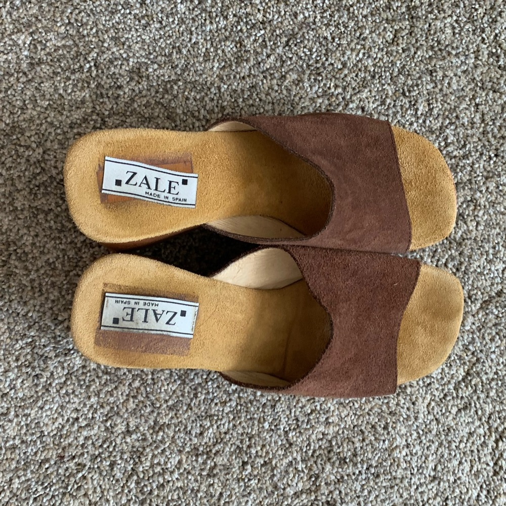 Zale Wedges - Picture 2 of 5